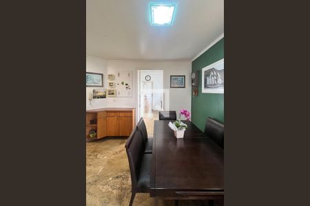 Apartamento à venda com 214m², 4 quartos e 3 vagasCopa