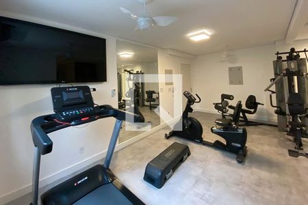 Apartamento à venda com 214m², 4 quartos e 3 vagasÁrea comum - Academia