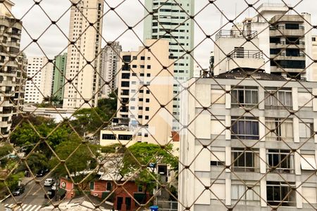 Apartamento à venda com 214m², 4 quartos e 3 vagasVIsta