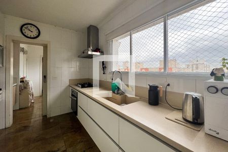 Apartamento à venda com 214m², 4 quartos e 3 vagasCozinha
