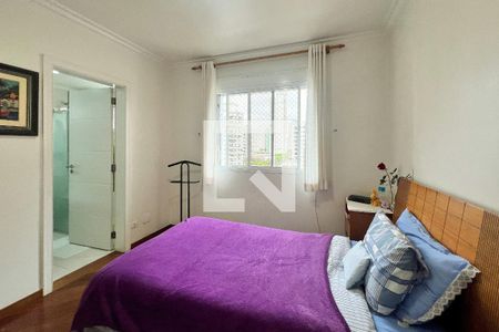 Apartamento à venda com 214m², 4 quartos e 3 vagasSuíte 2