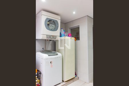 Casa à venda com 160m², 3 quartos e sem vaga Casa à venda com 160m², 3 quartos e sem vagaÁrea de Serviço