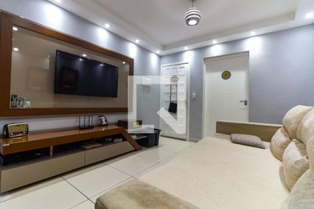 Sala de casa à venda com 3 quartos, 160m² em Jardim Jussara, São Paulo