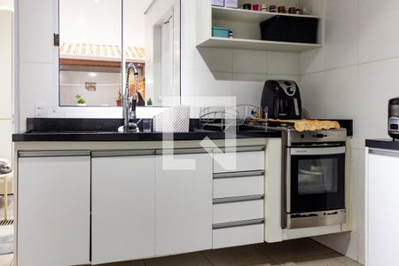Casa à venda com 160m², 3 quartos e sem vaga Casa à venda com 160m², 3 quartos e sem vagaCozinha