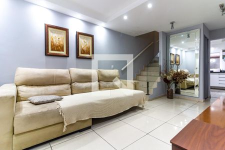 Sala de casa à venda com 3 quartos, 160m² em Jardim Jussara, São Paulo
