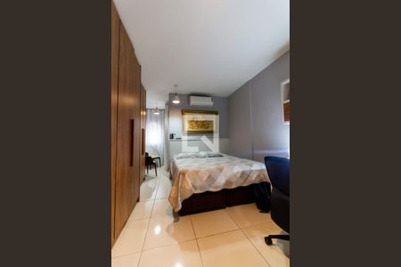 Casa à venda com 160m², 3 quartos e sem vaga Casa à venda com 160m², 3 quartos e sem vagaSuíte