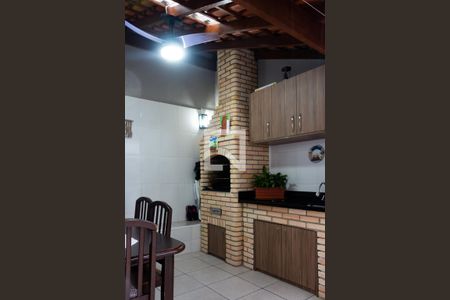 Casa à venda com 160m², 3 quartos e sem vaga Casa à venda com 160m², 3 quartos e sem vagaChurrasqueira/Espaço Gourmet