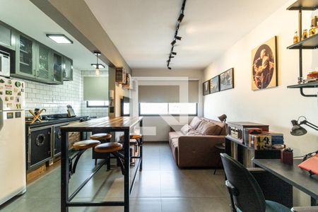Sala e Cozinha de apartamento à venda com 1 quarto, 90m² em Vila Buarque, São Paulo