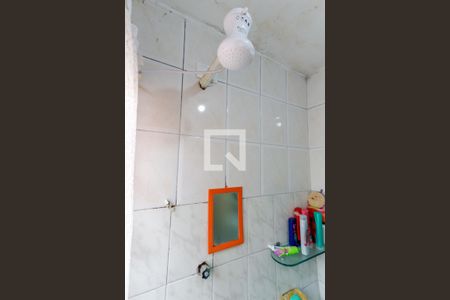 Casa à venda com 75m², 2 quartos e sem vaga Casa à venda com 75m², 2 quartos e sem vagaBanheiro