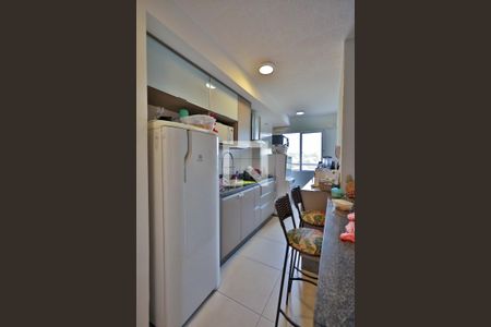 Apartamento à venda com 65m², 2 quartos e 1 vaga Apartamento à venda com 65m², 2 quartos e 1 vagaCozinha e Área de Serviço