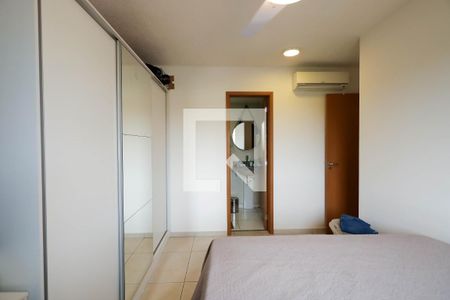 Apartamento à venda com 65m², 2 quartos e 1 vaga Apartamento à venda com 65m², 2 quartos e 1 vagaSuíte