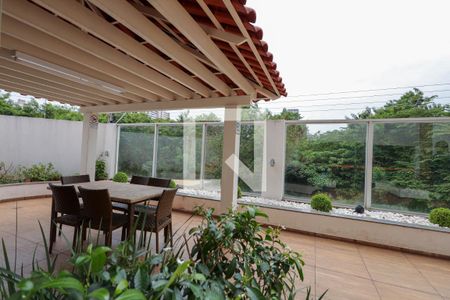 Apartamento à venda com 65m², 2 quartos e 1 vaga Apartamento à venda com 65m², 2 quartos e 1 vagaÁrea comum - Churrasqueira