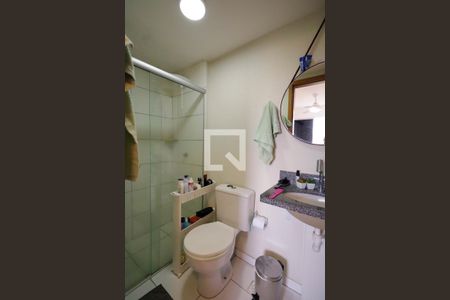 Apartamento à venda com 65m², 2 quartos e 1 vaga Apartamento à venda com 65m², 2 quartos e 1 vagaBanheiro da Suíte