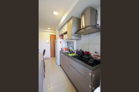 Apartamento à venda com 65m², 2 quartos e 1 vaga Apartamento à venda com 65m², 2 quartos e 1 vagaCozinha e Área de Serviço