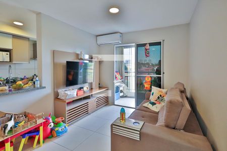 Apartamento à venda com 65m², 2 quartos e 1 vaga Apartamento à venda com 65m², 2 quartos e 1 vagaSala