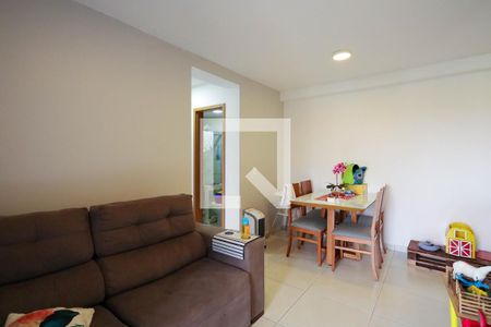 Apartamento à venda com 65m², 2 quartos e 1 vaga Apartamento à venda com 65m², 2 quartos e 1 vagaSala