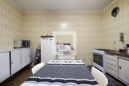 Casa à venda com 215m², 3 quartos e 5 vagasCozinha 