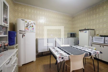 Casa à venda com 215m², 3 quartos e 5 vagasCozinha 