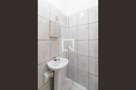 Banheiro de casa para alugar com 1 quarto, 40m² em Jardim Paraventi, Guarulhos