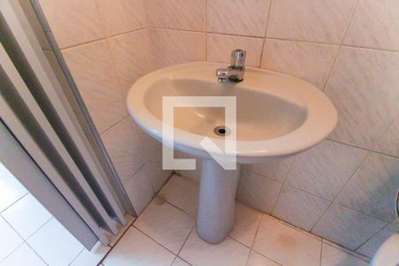 Casa para alugar com 250m², 2 quartos e 2 vagasLavabo