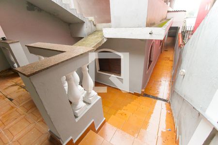 Casa para alugar com 250m², 2 quartos e 2 vagasQuintal