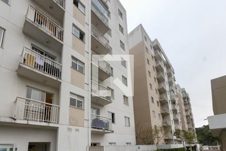 Apartamento para alugar com 47m², 2 quartos e 1 vaga Apartamento para alugar com 47m², 2 quartos e 1 vagaFachada
