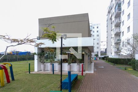 Apartamento para alugar com 47m², 2 quartos e 1 vaga Apartamento para alugar com 47m², 2 quartos e 1 vagaÁrea comum - Salão de festas