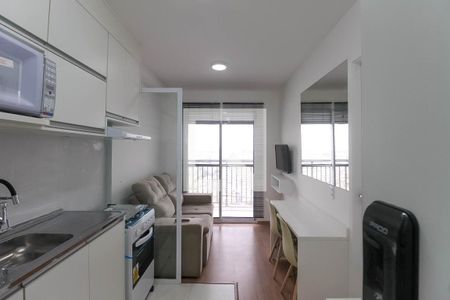 Sala/Cozinha de apartamento para alugar com 1 quarto, 28m² em Vila Tolstoi, São Paulo