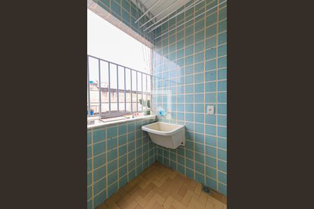 Apartamento à venda com 74m², 2 quartos e 1 vagaÁrea de Serviço