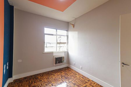 Apartamento à venda com 74m², 2 quartos e 1 vagaQuarto 2