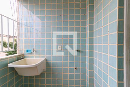 Apartamento à venda com 74m², 2 quartos e 1 vagaÁrea de Serviço