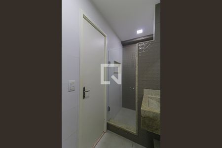 Apartamento à venda com 74m², 2 quartos e 1 vagaBanheiro
