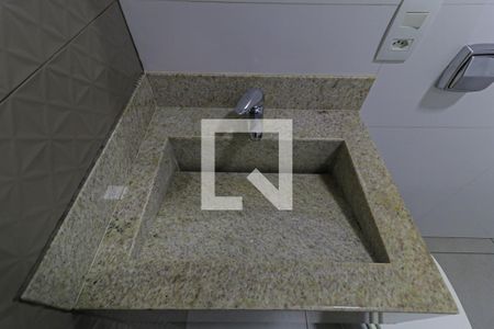 Apartamento à venda com 74m², 2 quartos e 1 vagaBanheiro