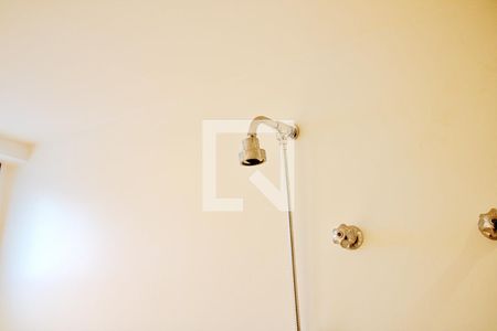 Apartamento à venda com 458m², 4 quartos e 3 vagas Apartamento à venda com 458m², 4 quartos e 3 vagasBanheiro da Suíte 1