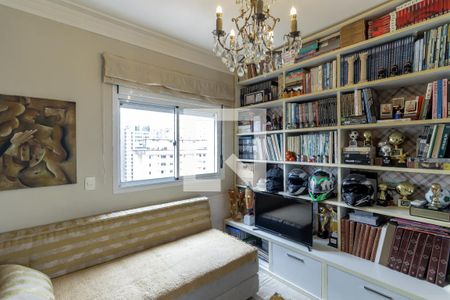 Quarto de apartamento para alugar com 2 quartos, 138m² em Indianópolis, São Paulo