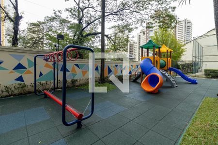 Apartamento para alugar com 138m², 2 quartos e 3 vagasÁrea comum - Playground