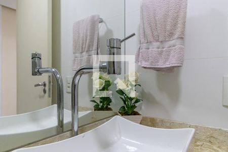 Apartamento à venda com 65m², 2 quartos e 1 vagaBanheiro social