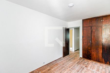 Casa à venda com 480m², 3 quartos e 2 vagas Casa à venda com 480m², 3 quartos e 2 vagasQuarto 1