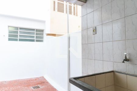 Casa para alugar com 70m², 3 quartos e 1 vaga Casa para alugar com 70m², 3 quartos e 1 vagaÁrea de Serviço