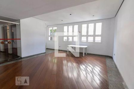 Apartamento para alugar com 39m², 1 quarto e 1 vaga Apartamento para alugar com 39m², 1 quarto e 1 vagaÁrea comum - Salão de festas