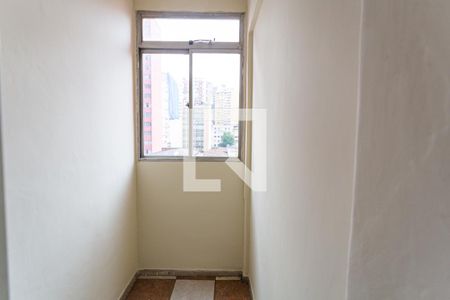 Closet do Quarto 1 de apartamento para alugar com 3 quartos, 98m² em Centro, Belo Horizonte
