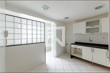 Apartamento à venda com 103m², 2 quartos e 1 vaga Apartamento à venda com 103m², 2 quartos e 1 vagaCozinha