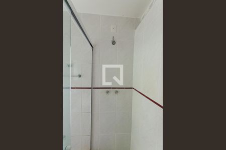 Apartamento à venda com 103m², 2 quartos e 1 vaga Apartamento à venda com 103m², 2 quartos e 1 vagaBanheiro da Suíte 1