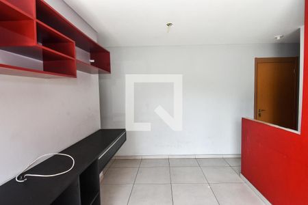 Sala de apartamento para alugar com 2 quartos, 45m² em Jardim Colonial, São Paulo