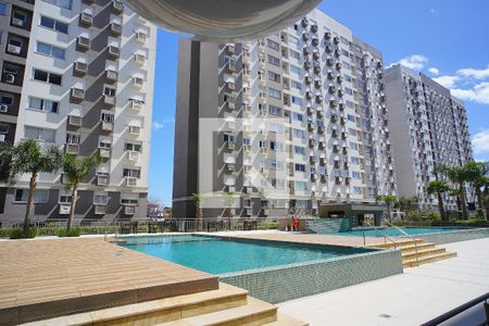 Apartamento à venda com 76m², 3 quartos e 1 vagaÁrea comum - Piscina