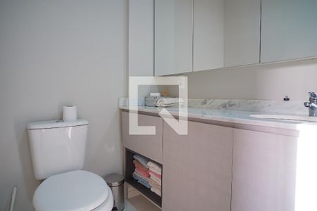 Apartamento à venda com 76m², 3 quartos e 1 vagaBanheiro da Suíte