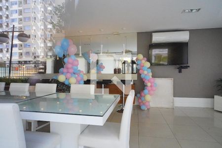 Apartamento à venda com 76m², 3 quartos e 1 vagaÁrea comum - Salão de festas