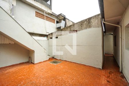 Quintal de casa à venda com 2 quartos, 173m² em Chácara Califórnia, São Paulo