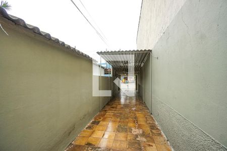 Fachada de casa à venda com 2 quartos, 173m² em Chácara Califórnia, São Paulo