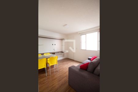 Apartamento à venda com 49m², 2 quartos e 1 vaga Apartamento à venda com 49m², 2 quartos e 1 vagaSala